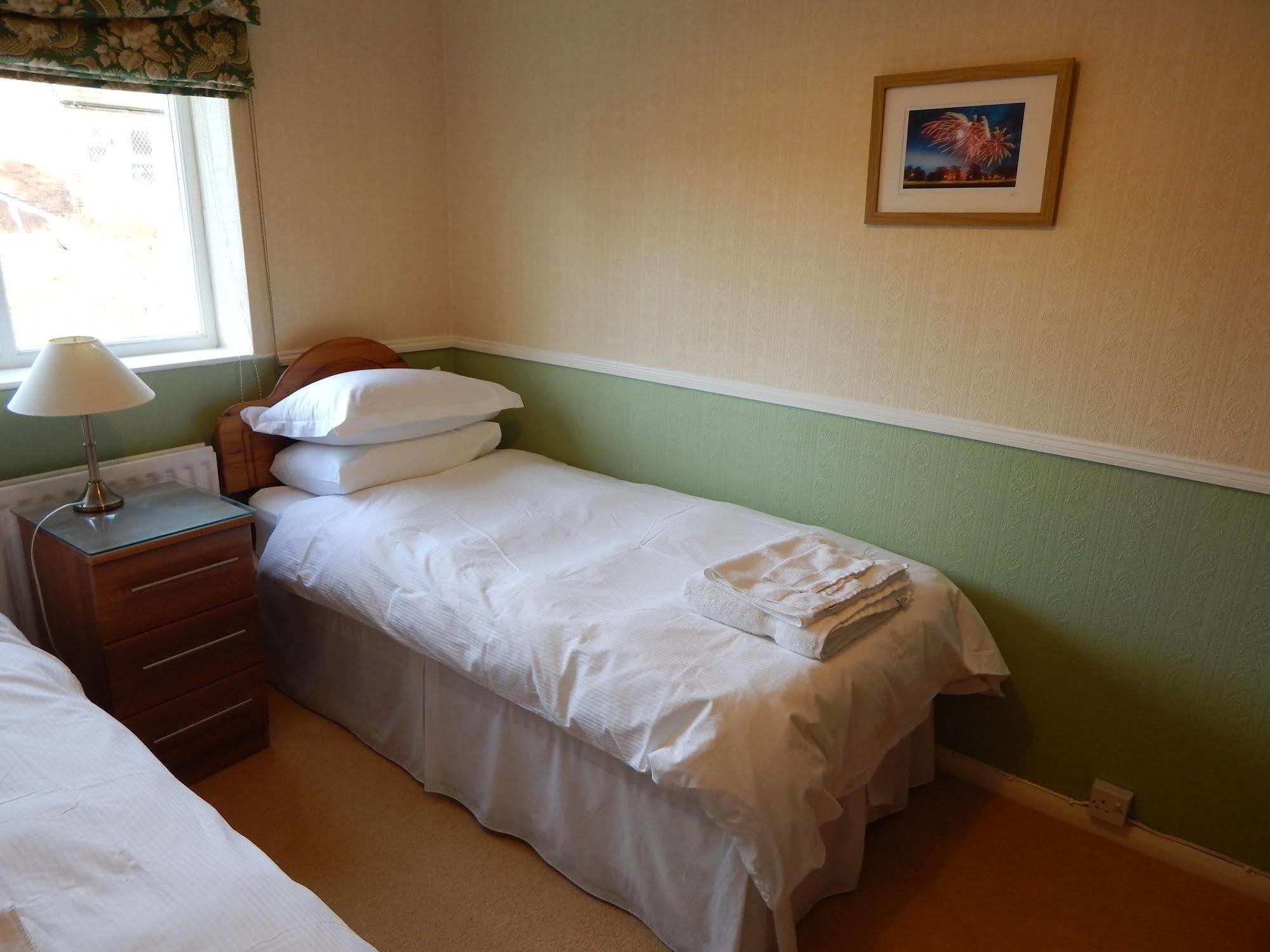 费尔莱特住宿加早餐旅馆 金斯林 外观 照片